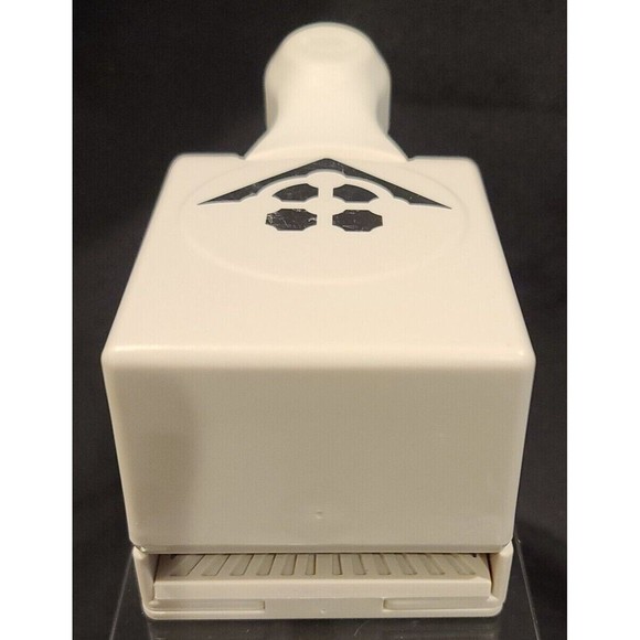 Martha Stewart Decorative Craft Border/Paper Punch - Picture 4 of 6